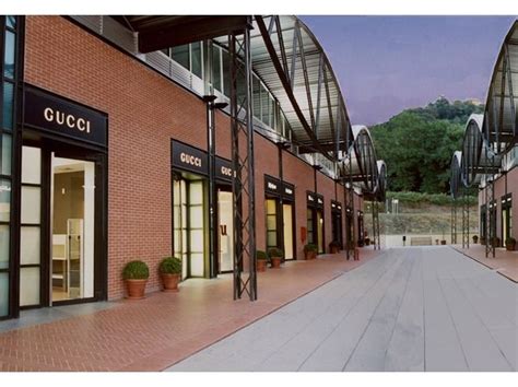 gucci outlet firenze scandicci 2017 spaccio aziendale|gucci outlet firenze.